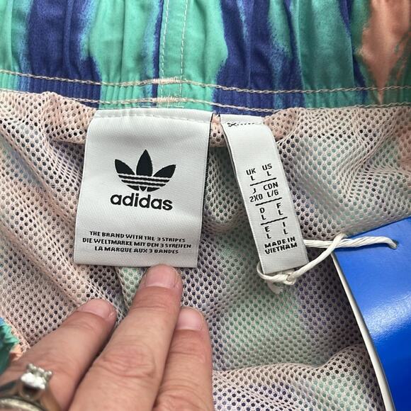 NWT Adidas watercolor lined elastic drawstring waist swim trunks sz L - Picture 5 of 6
